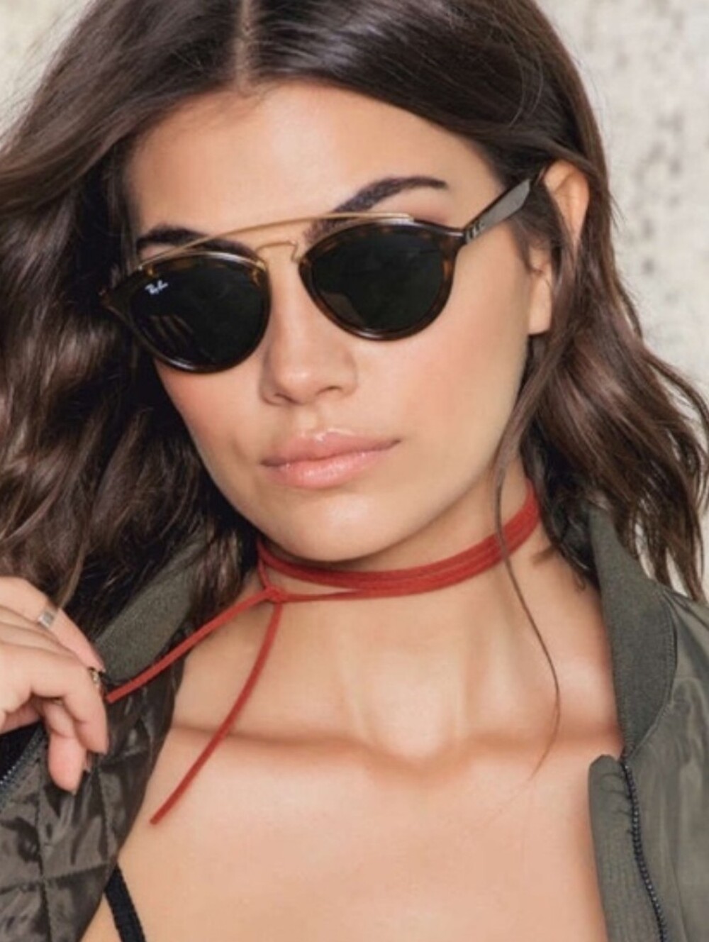 Ray Ban RB4256F Fashion Round Black and Gold Sunglasses - Picture 10 of 10
